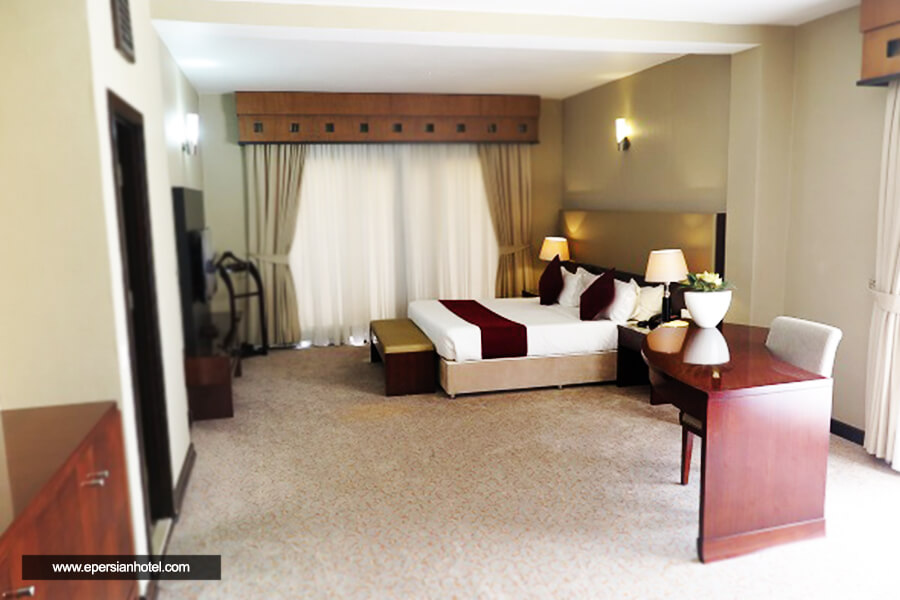 هتل مارینا پارک کیش اتاق دو تخته رو به جزیره